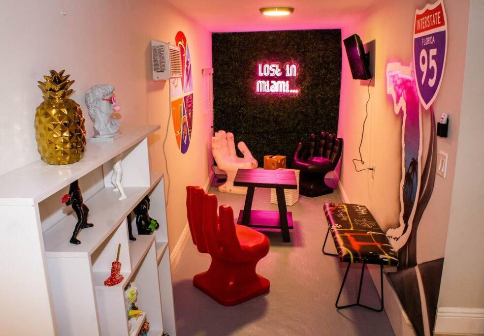 Unique Miami Art Escape W/ Hottub, Arcade & Murals Extérieur photo